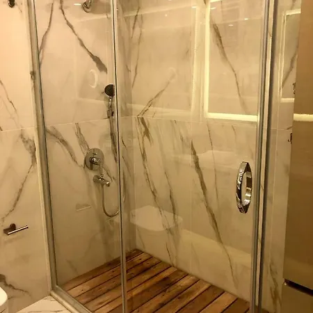 Spacious And Luxury 2+1 Close To Airport * Istanbul