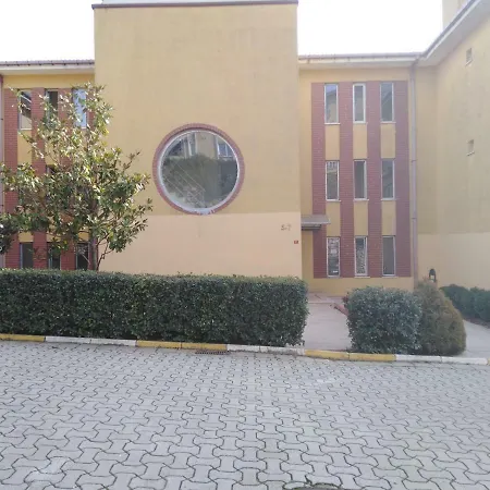 Spacious And Luxury 2+1 Close To Airport Apartment *
